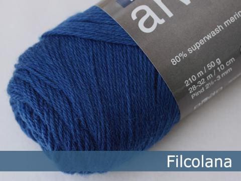 Arwetta Classic – Deep Ultramarine 144