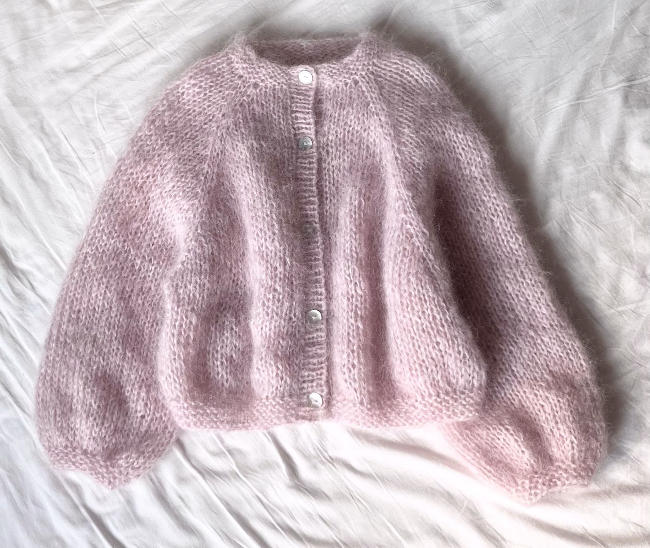 Uppskrift – Femja Cardigan