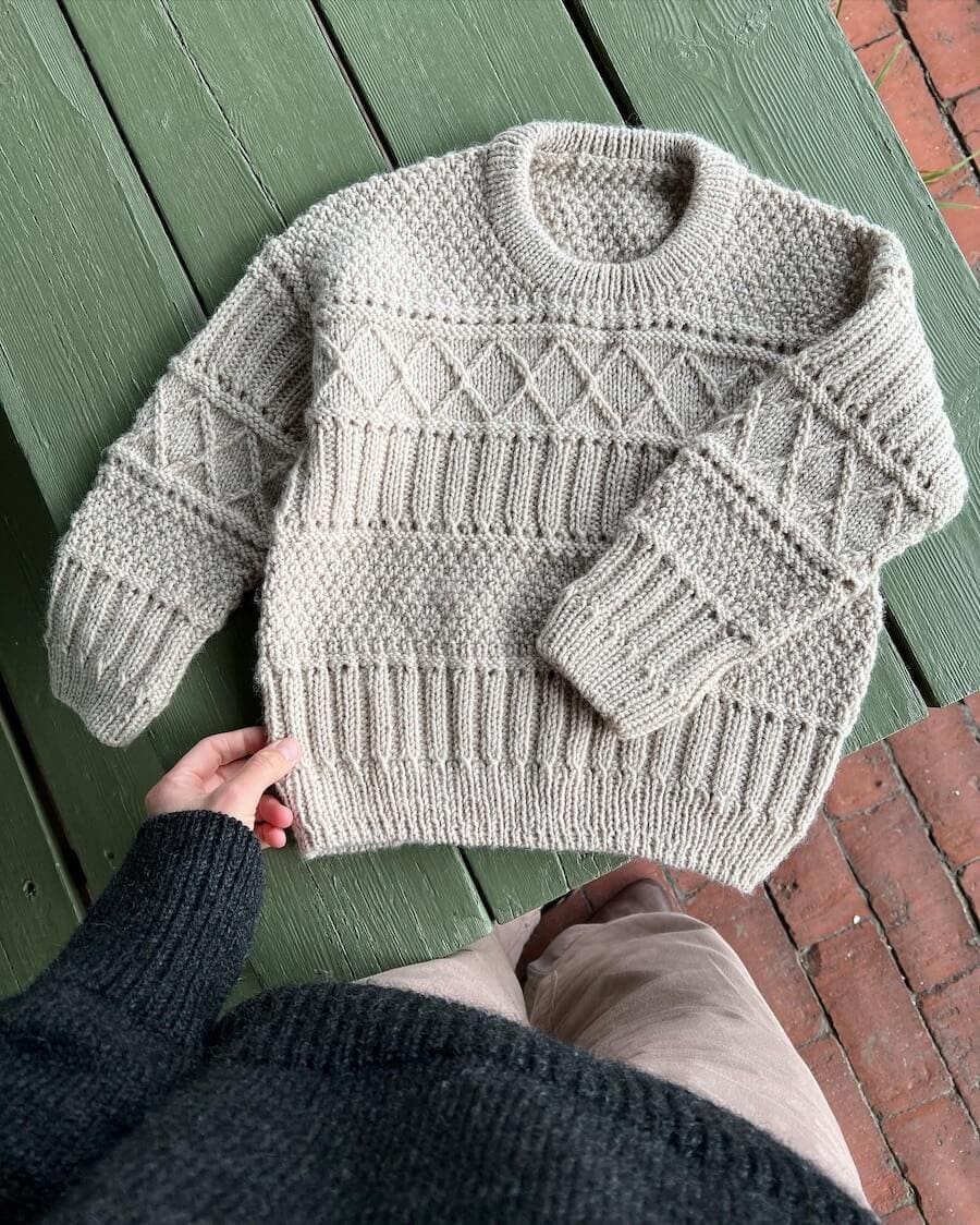 Bindiuppskrift – Ingrid Sweater Junior