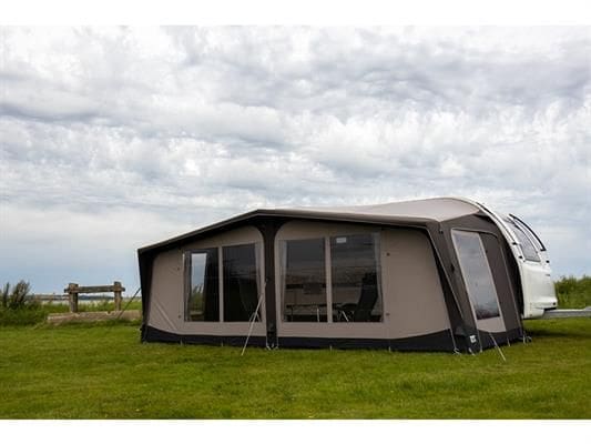 Telta – Lounge S16 (1025-1050)